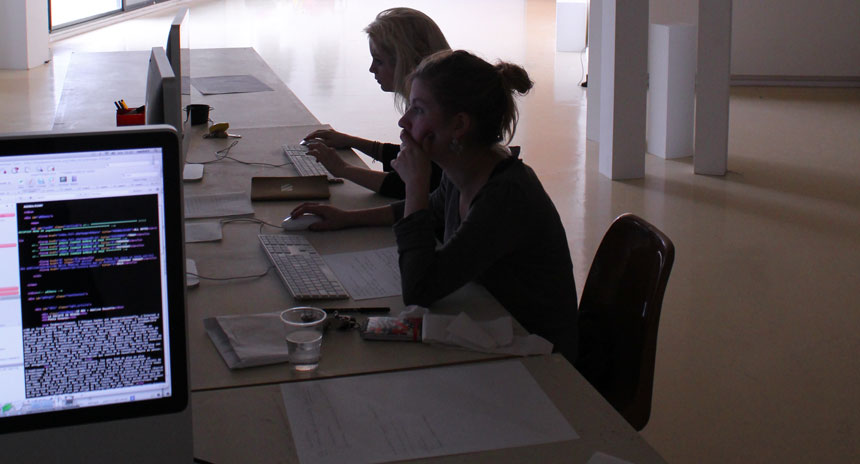 Rédaction de Diary Yersterday, traitement des photos.